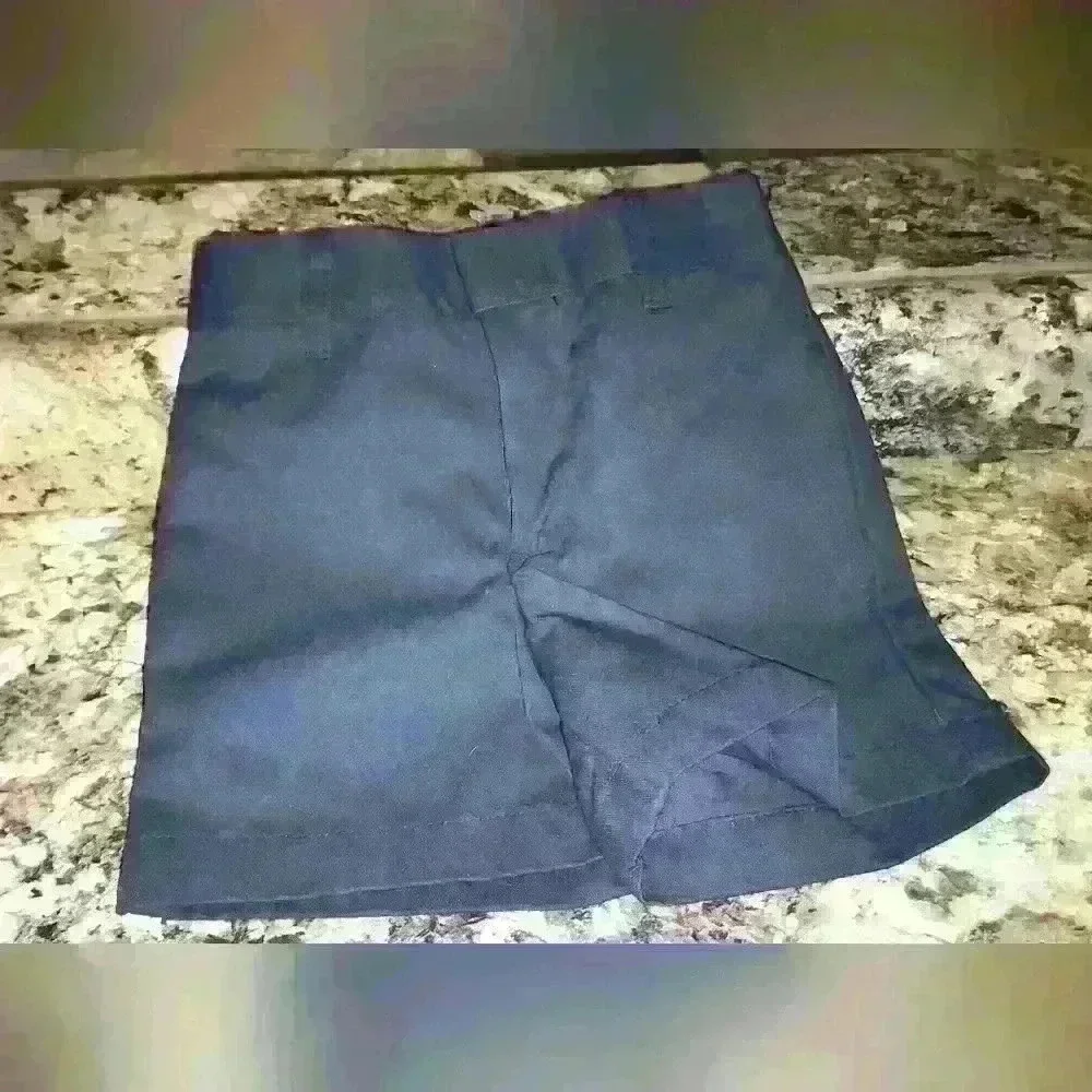 Becky Thatcher Navy shorts size 3 girls new with tags